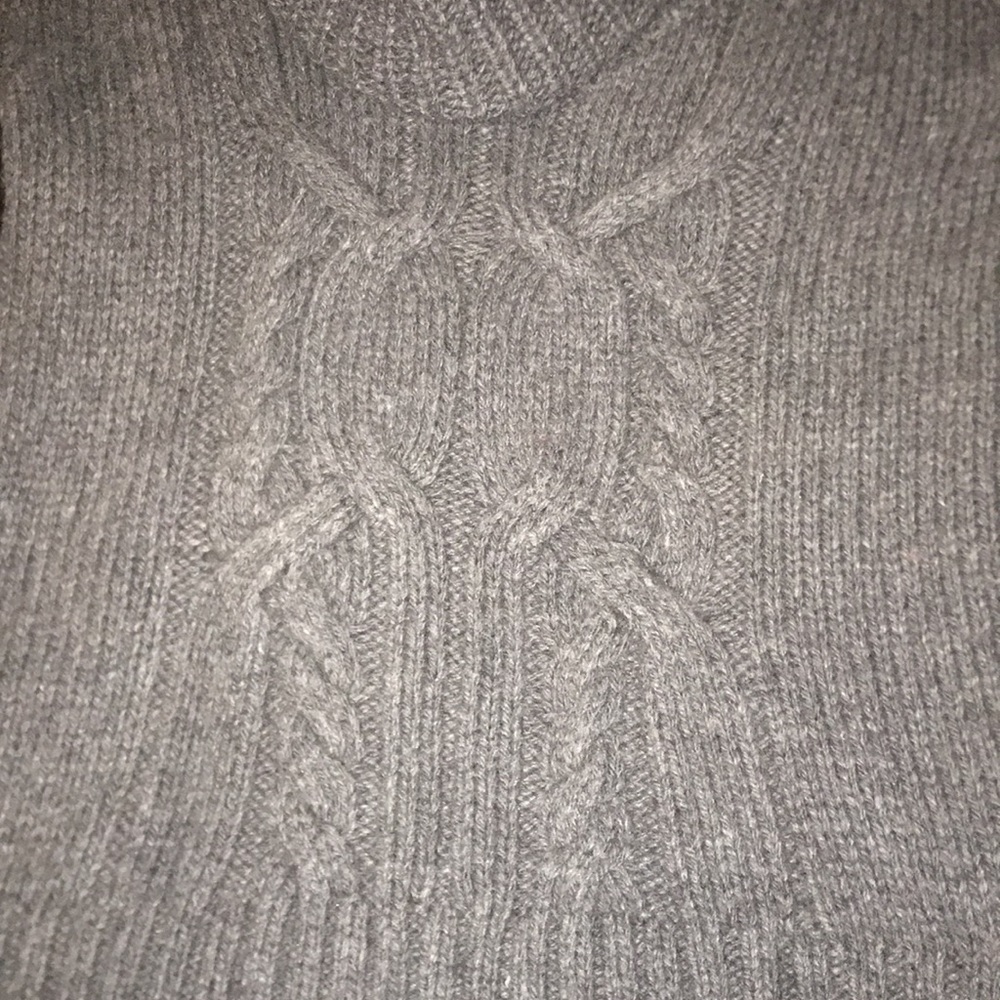 American eagle sweater - Picture 3 of 4